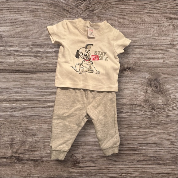 Matching set Disney 6 Month - Picture 1 of 2